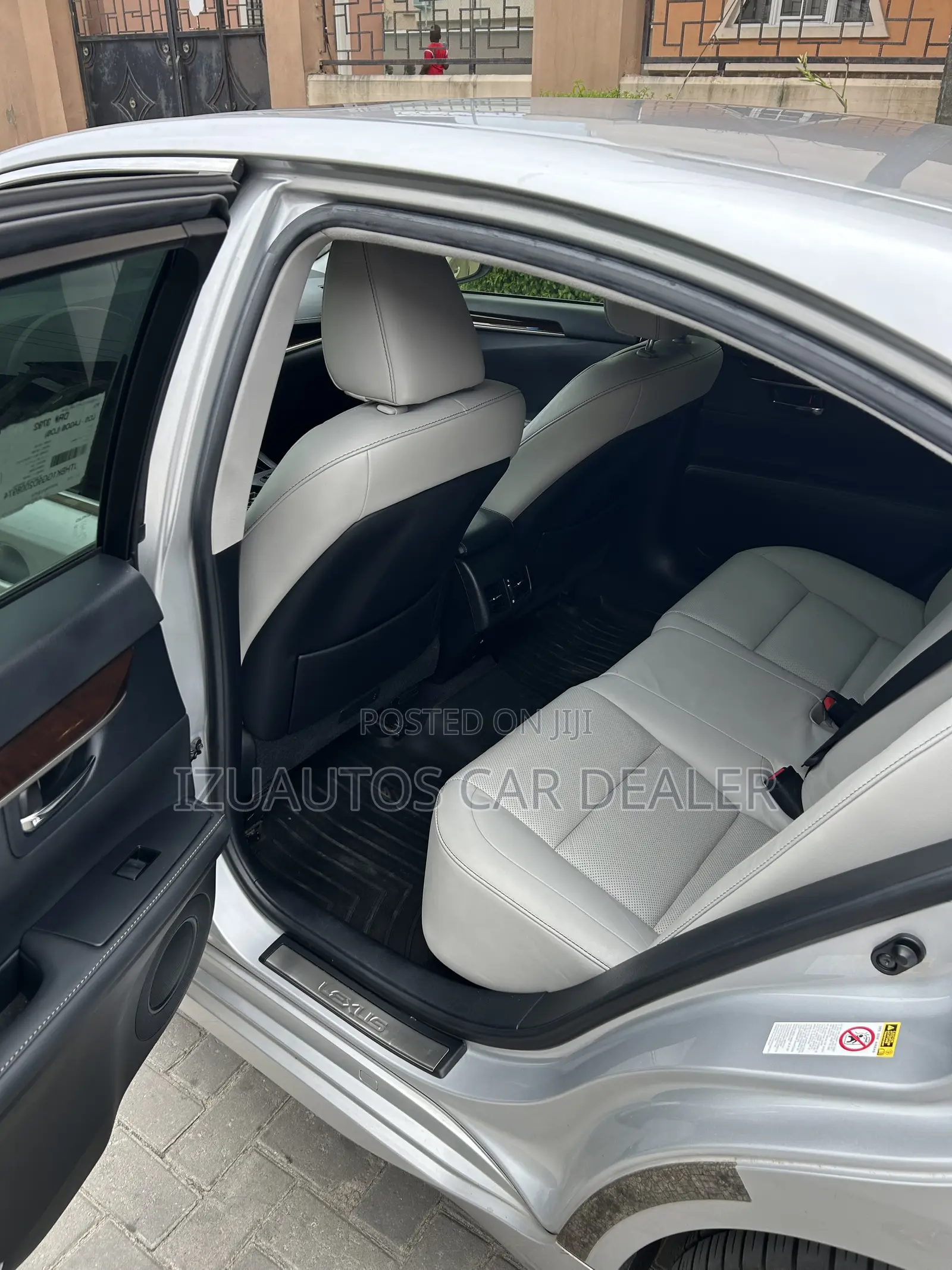 Lexus ES 350 FWD 2013 Silver