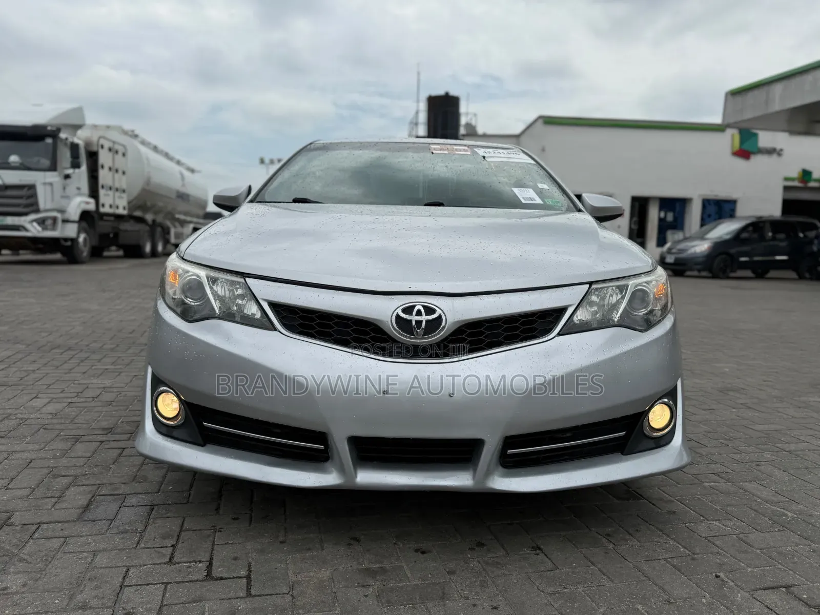 Toyota Camry 2012 Silver