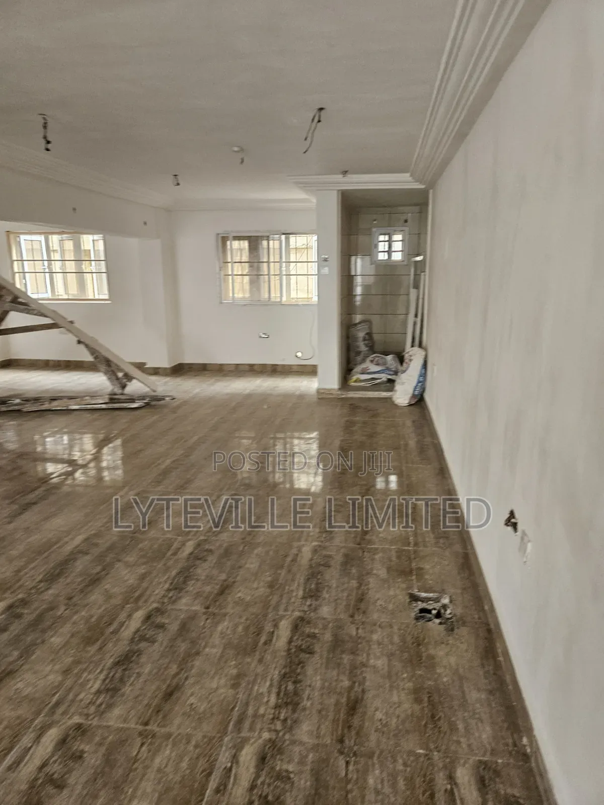 Office Space With Upstairs