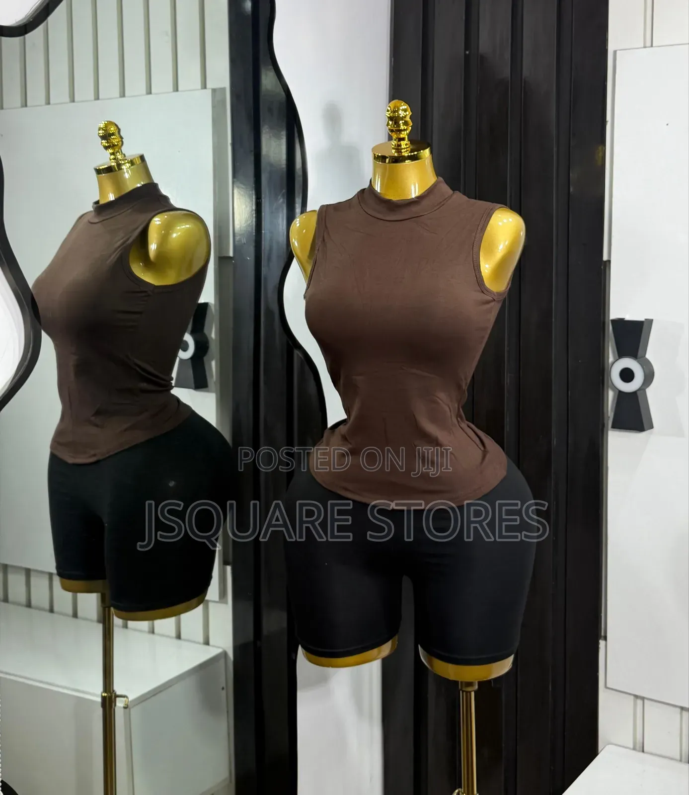 New Trend Padded Sleeveless Top