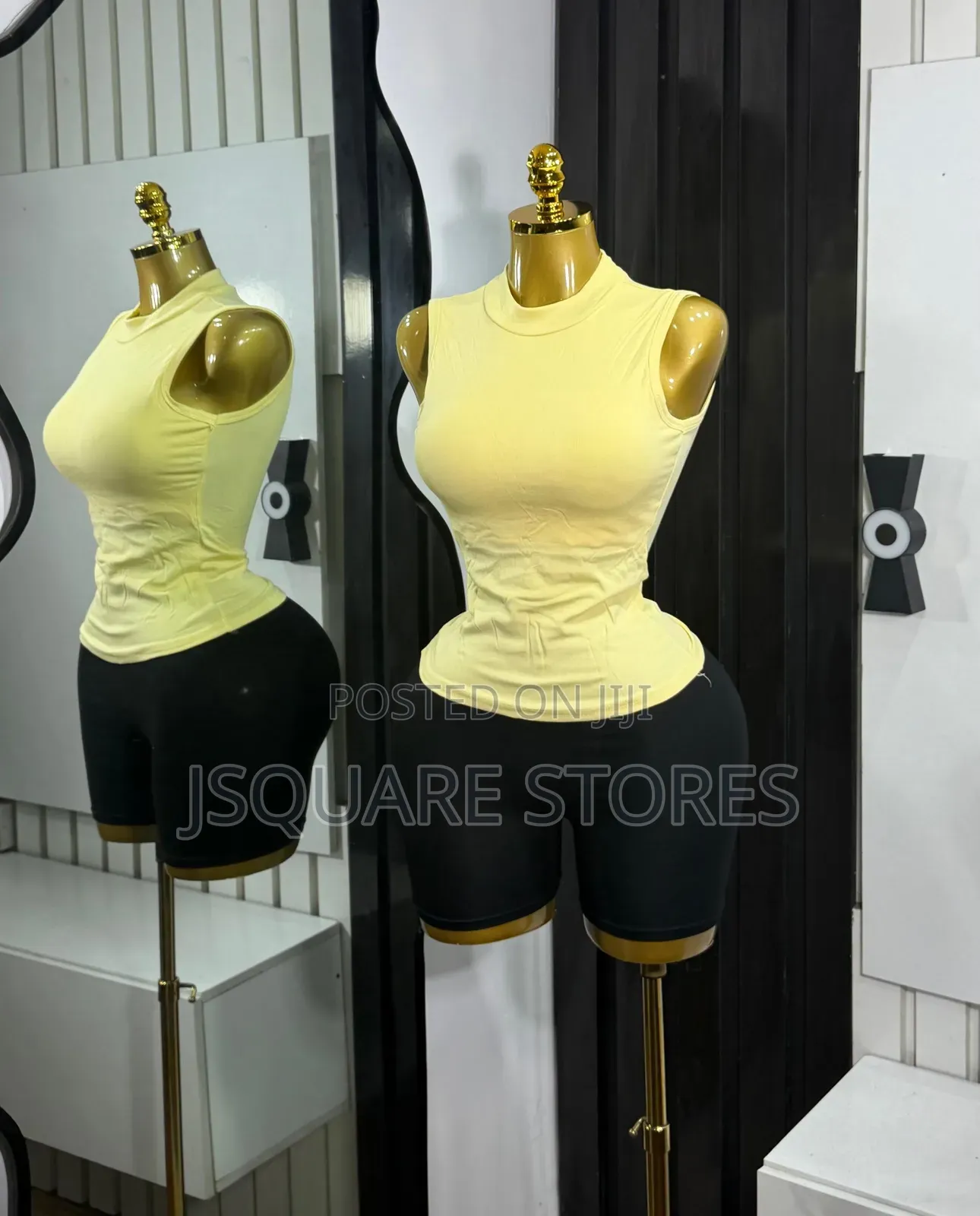 New Trend Padded Sleeveless Top