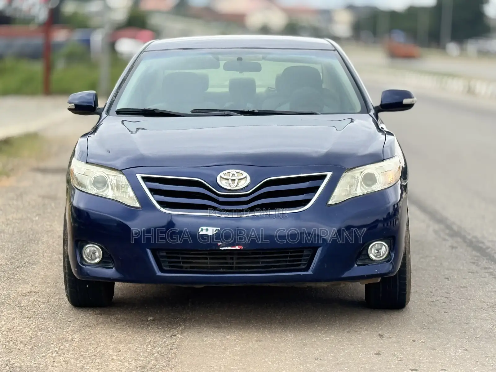 Toyota Camry LE 4dr Sedan (2.5L 4cyl 6AM) 2010 Blue