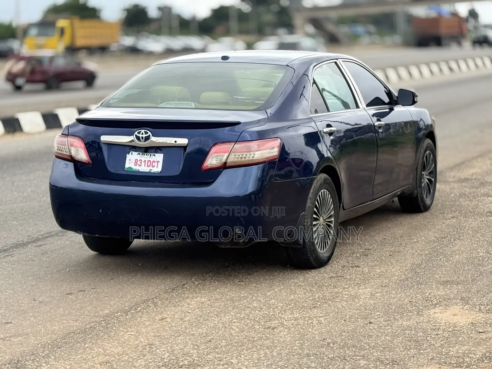 Toyota Camry LE 4dr Sedan (2.5L 4cyl 6AM) 2010 Blue
