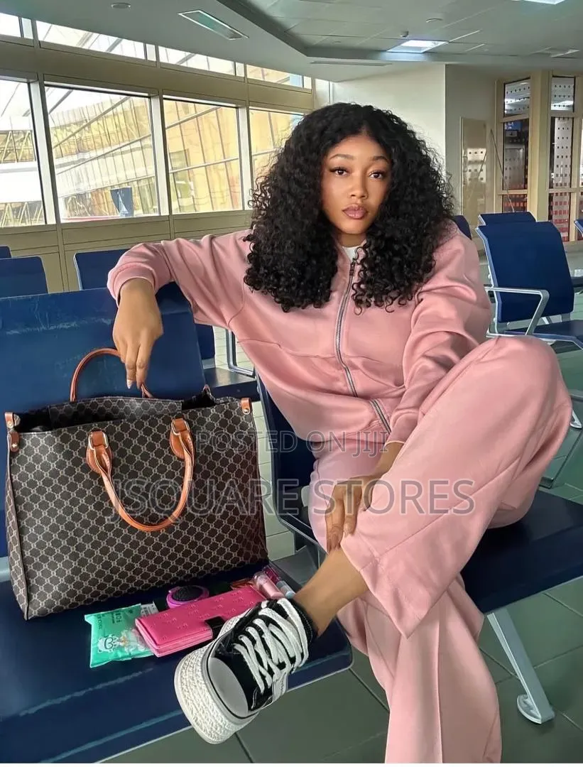 High Quality Women Travelling/Outdoor Track Set TopNotch Quality