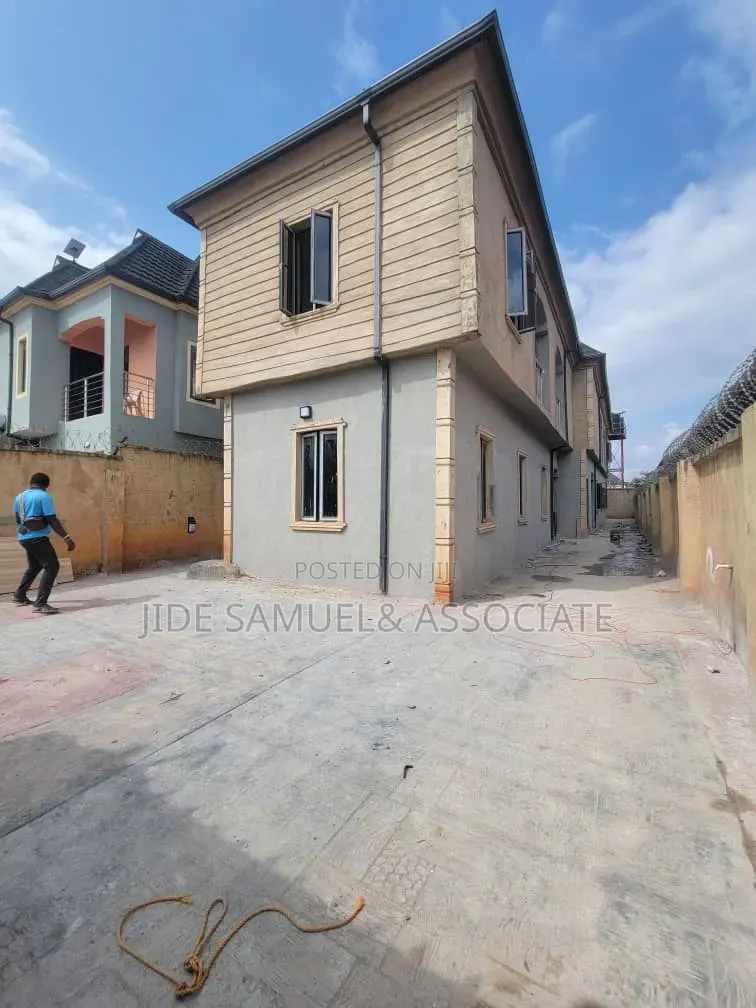Furnished 1bdrm Room & Parlour in Ayobo for rent