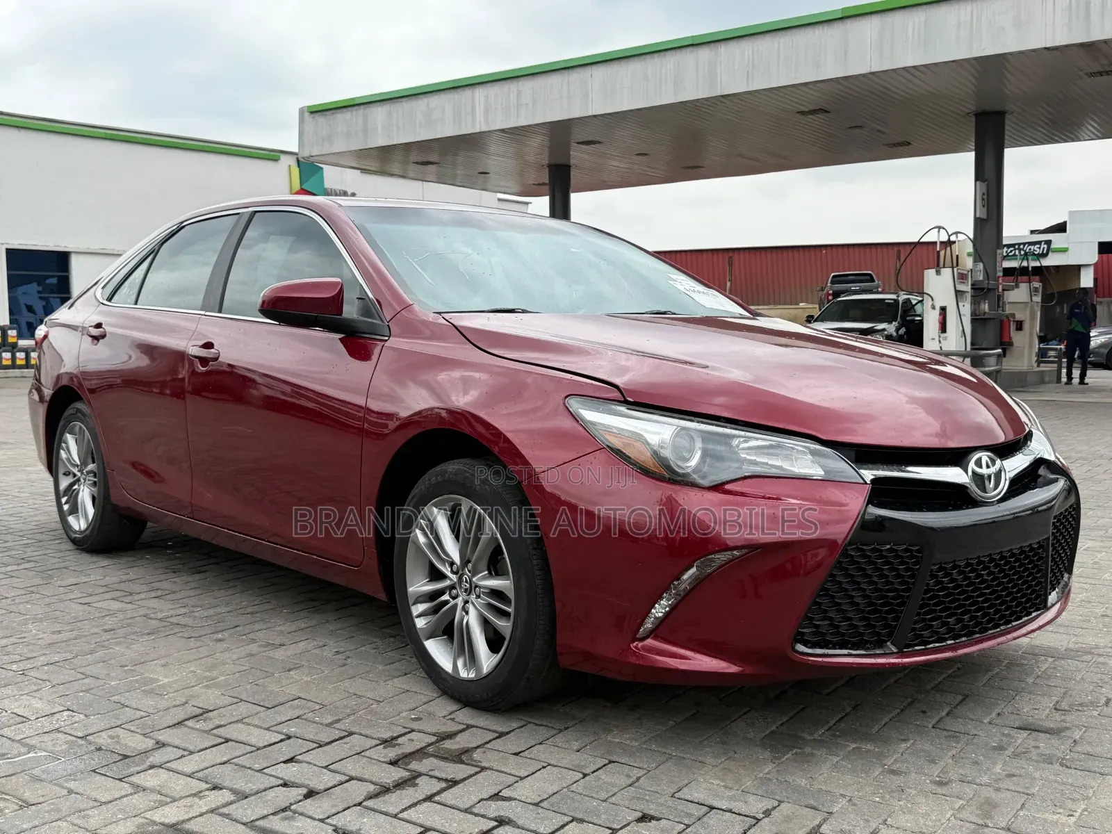 Toyota Camry 2016 Burgundy