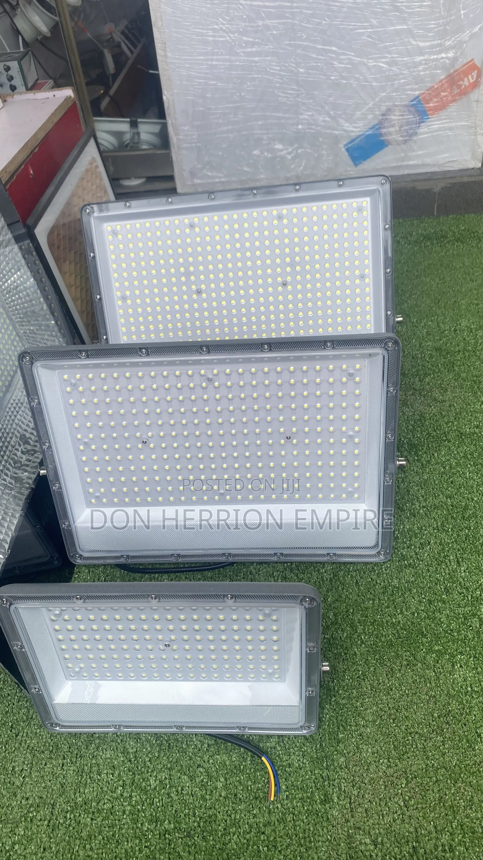 100, 200, 300w Flood Light