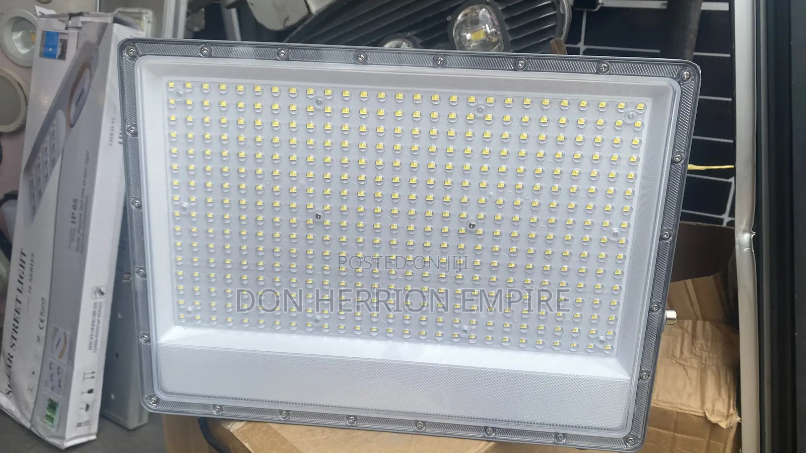 100, 200, 300w Flood Light