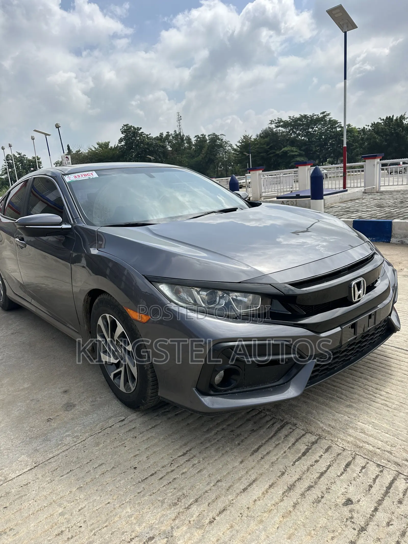 Honda Civic EX 4dr Sedan (1.5L 4cyl) 2016 Gray