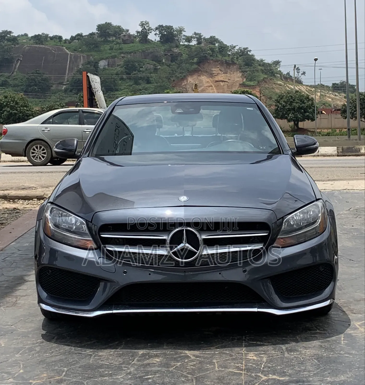 Mercedes-Benz C300 2016 Gray