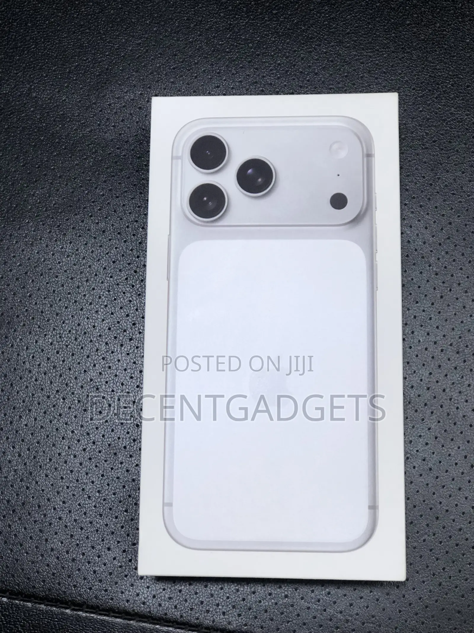 New Apple iPhone 17 Pro Max 256 GB White