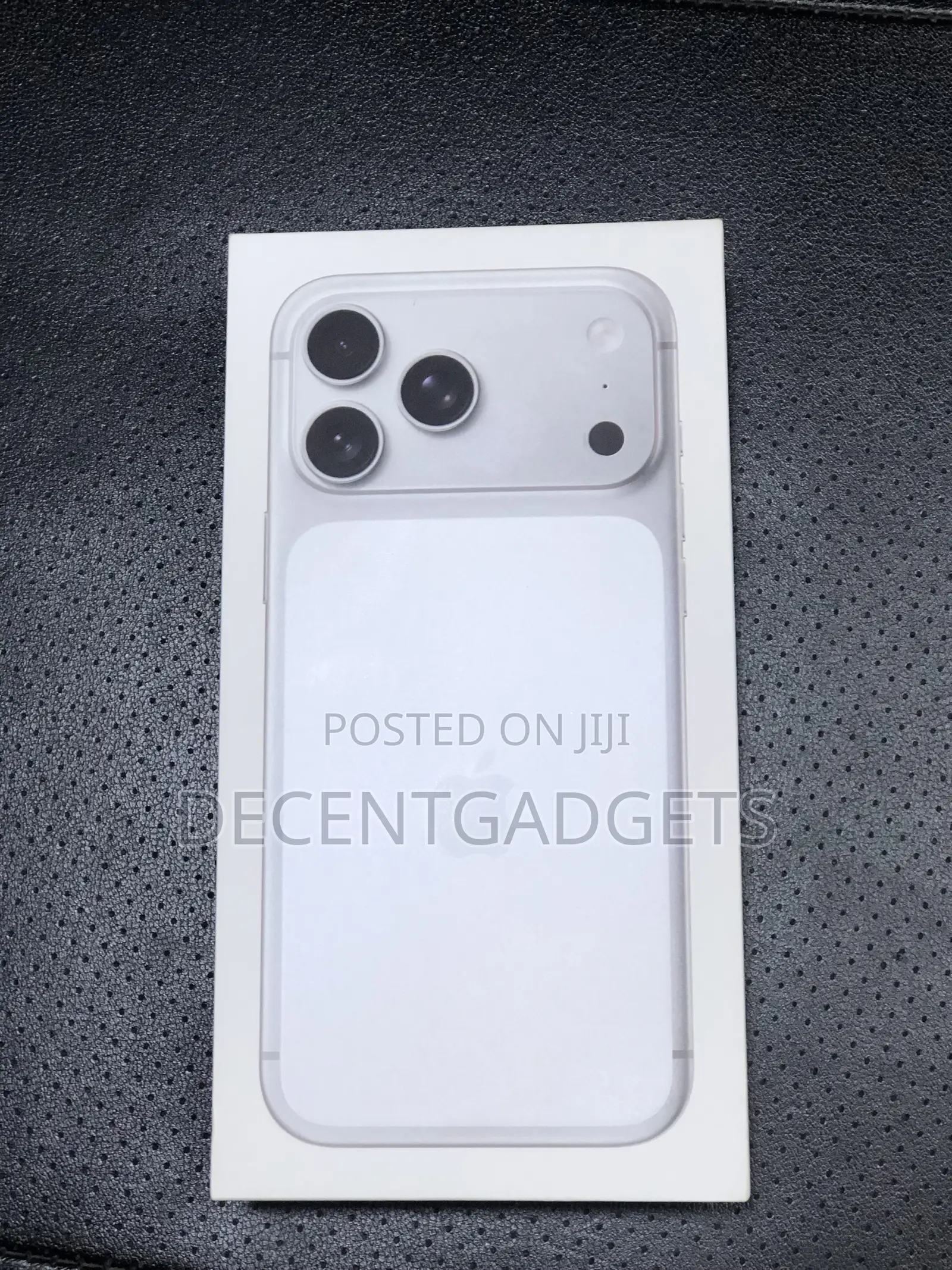 New Apple iPhone 17 Pro Max 256 GB White