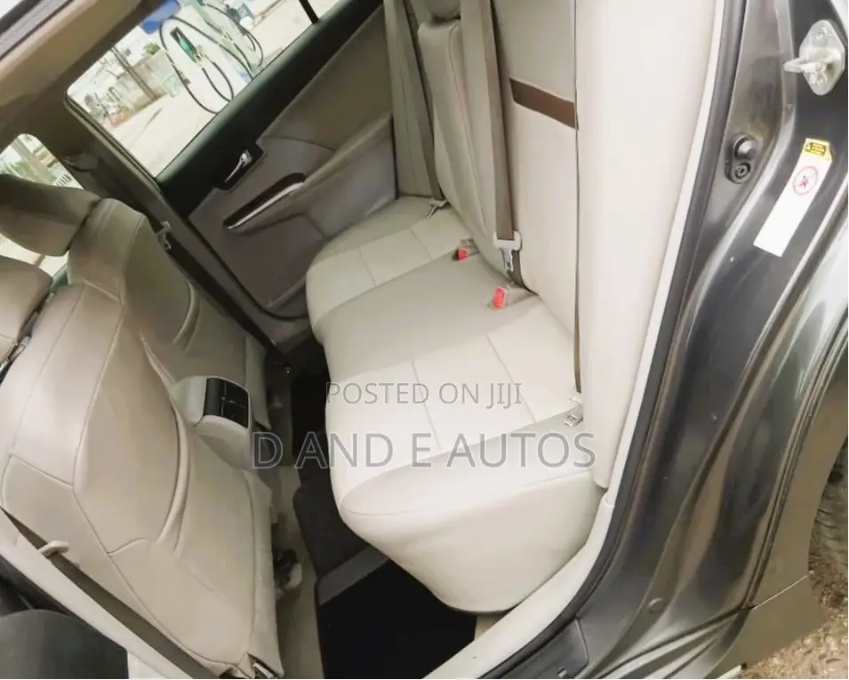 Toyota Camry 2014 Gray