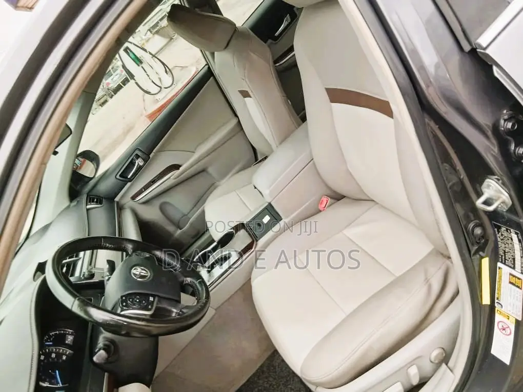 Toyota Camry 2014 Gray