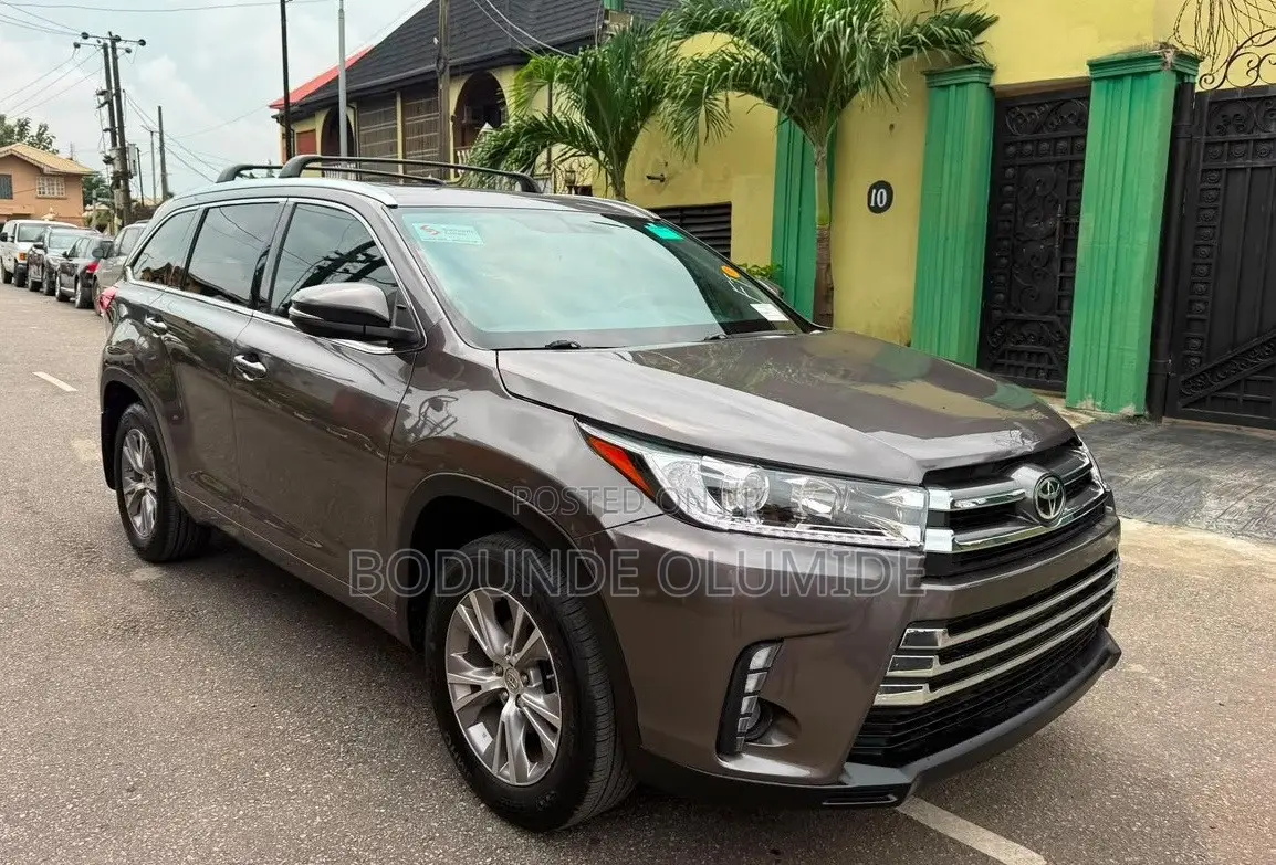 Toyota Highlander 2016 Gray