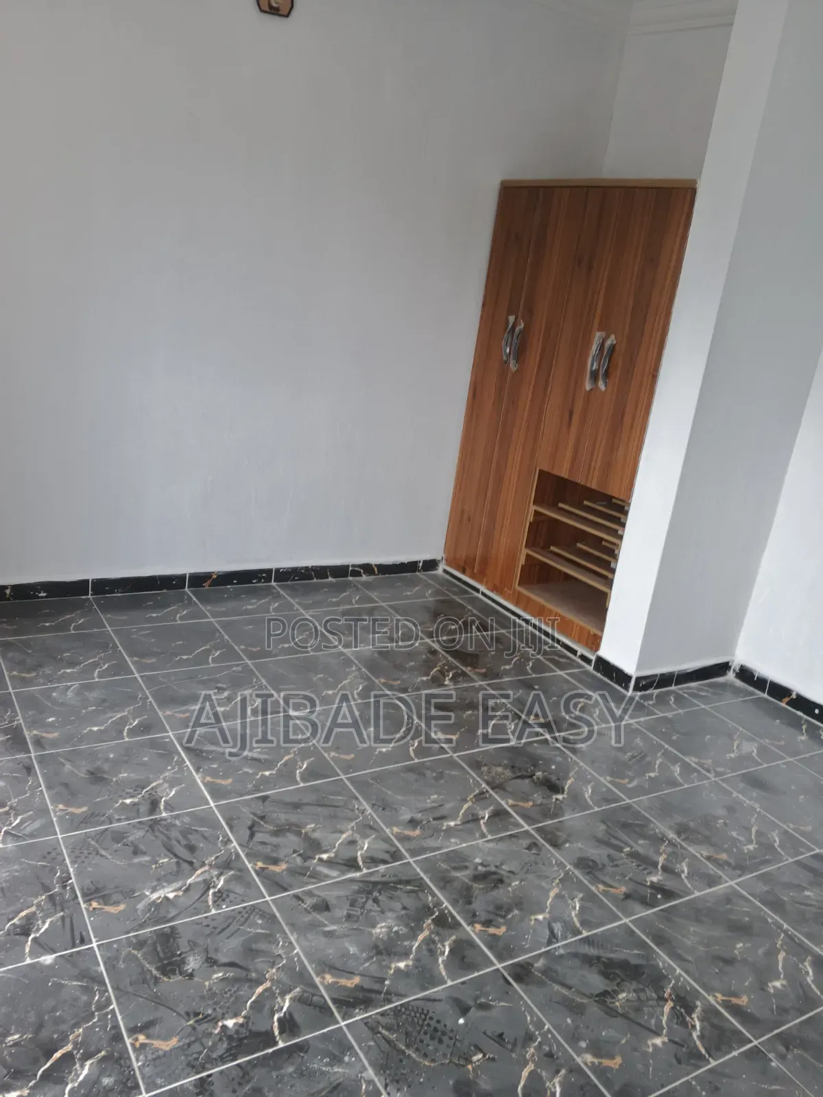 2bdrm Block of Flats in Ayobo for rent