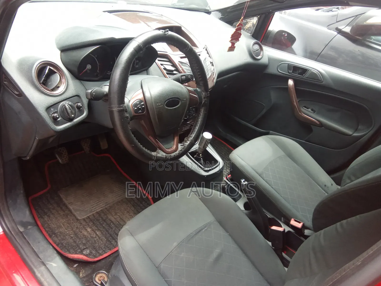 Ford Escape 2010 Red