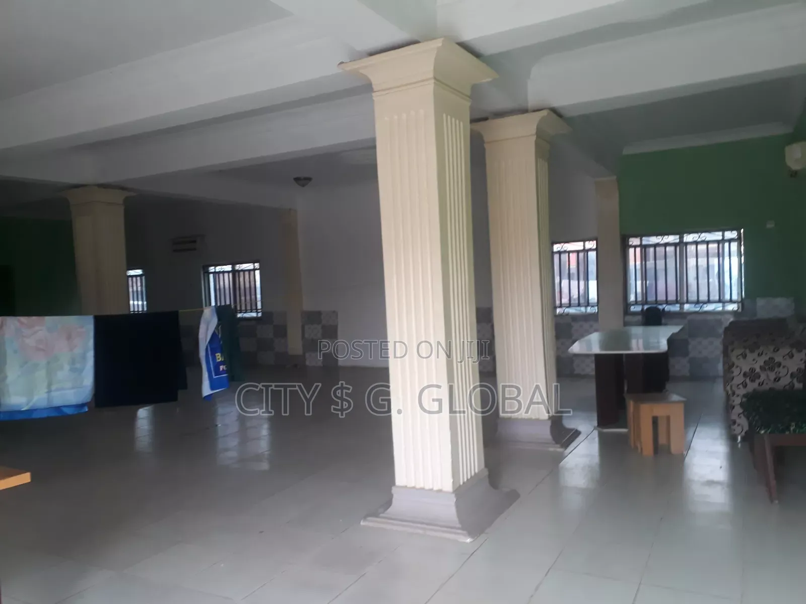 150 SQM Warehouses in Lifecamp