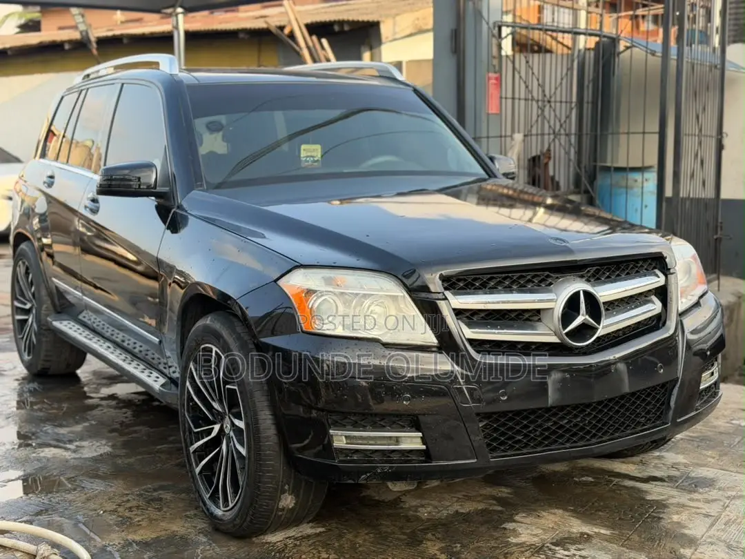 Mercedes-Benz GLK-Class 2010 Black