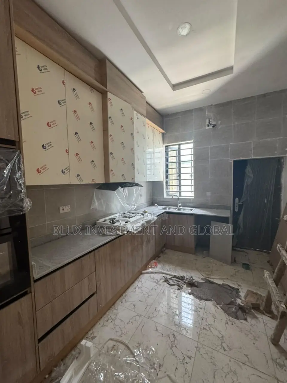4bdrm Duplex in Ikota Extension for sale