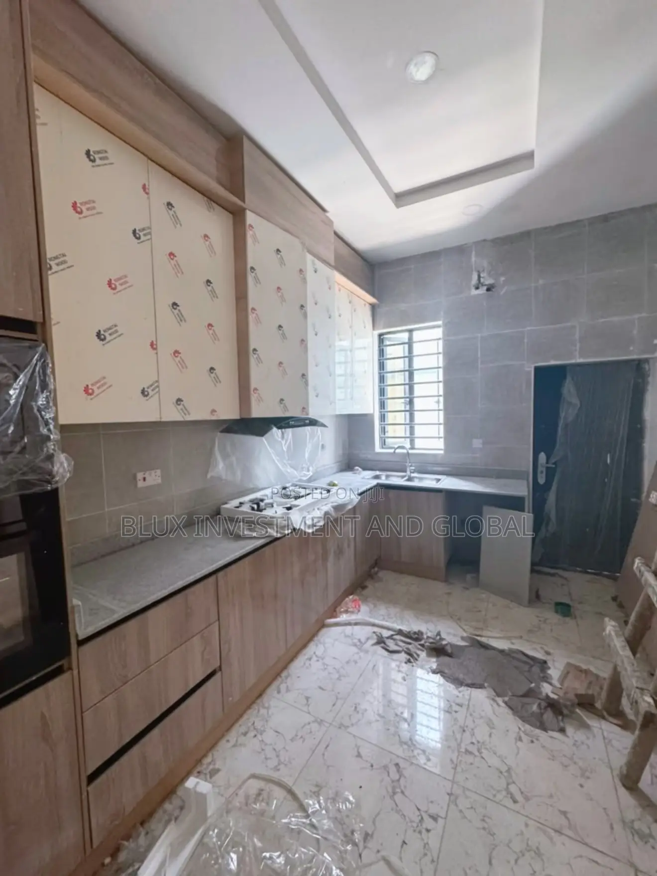 4bdrm Duplex in Ikota Extension for sale