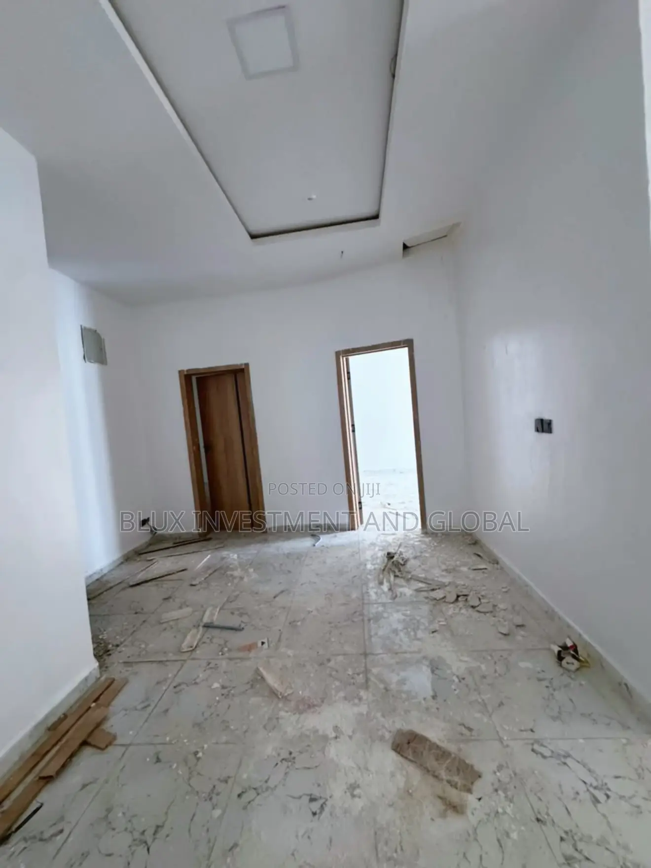 4bdrm Duplex in Ikota Extension for sale