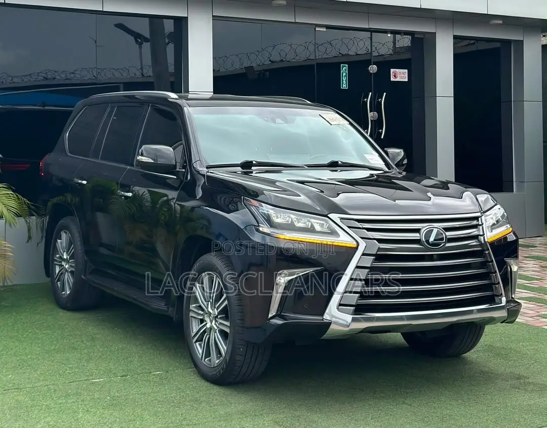 Lexus LX 570 (5 seats) AWD 2017 Black
