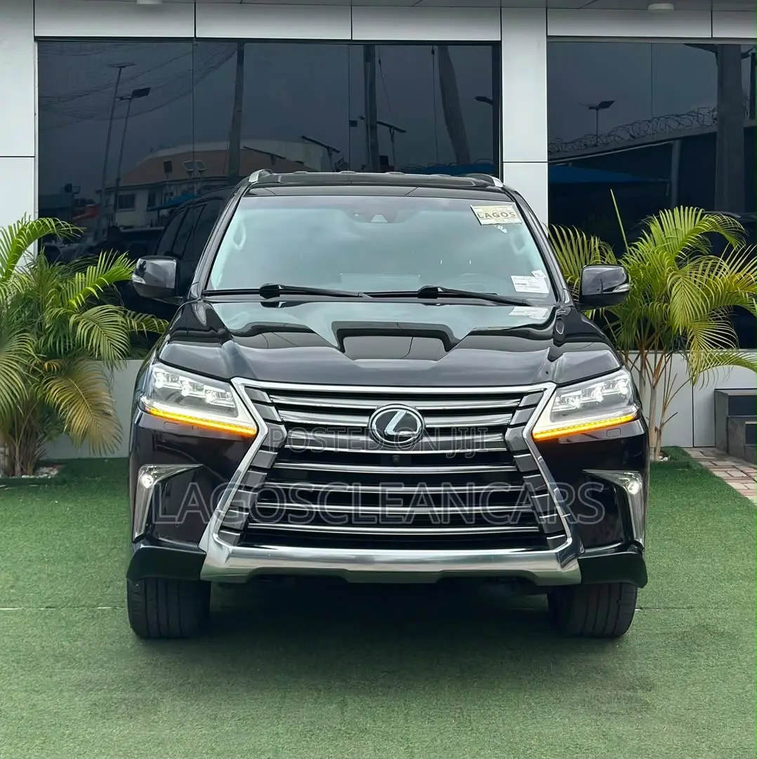 Lexus LX 570 (5 seats) AWD 2017 Black