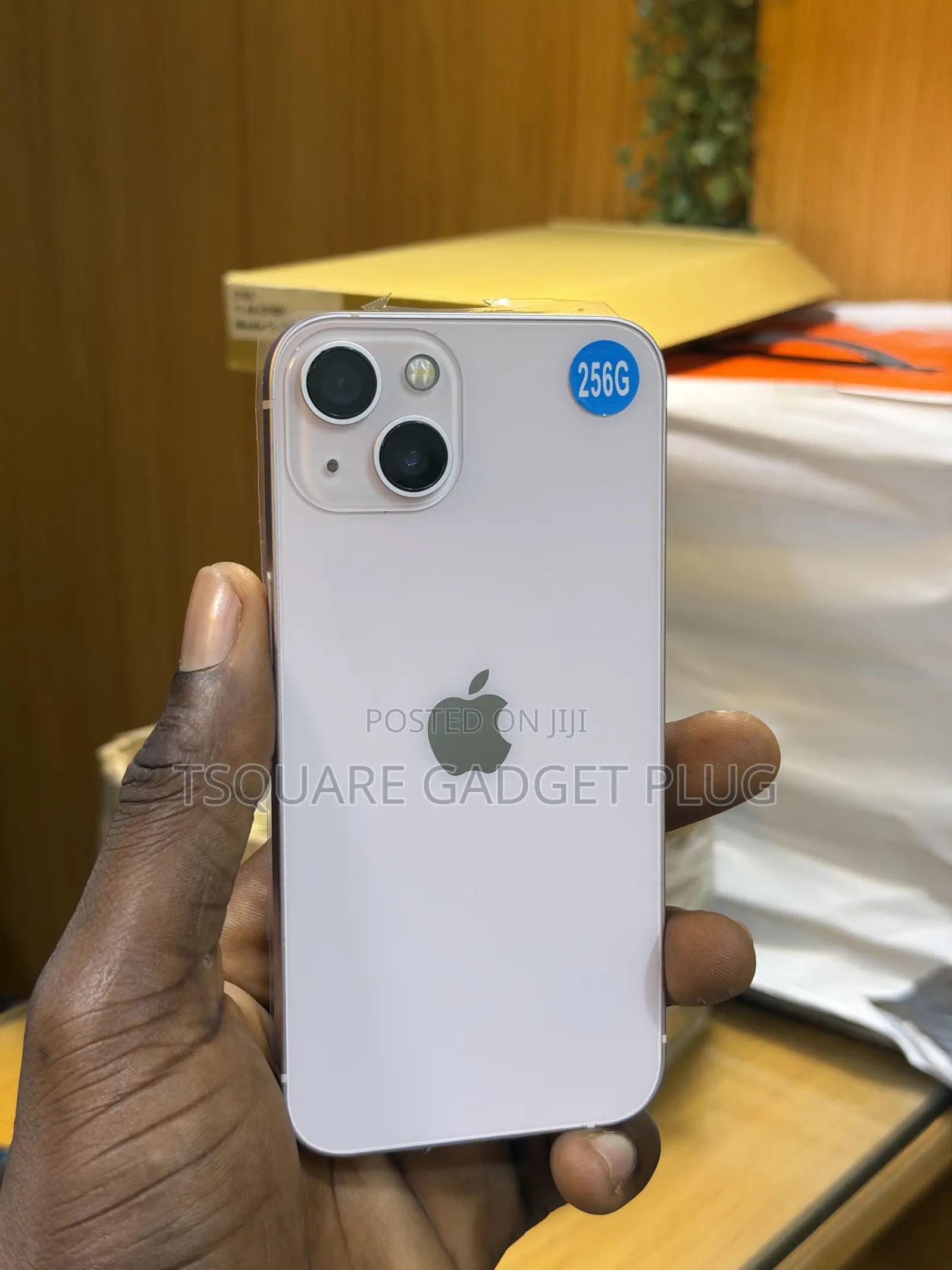 Apple iPhone 13 256 GB Pink