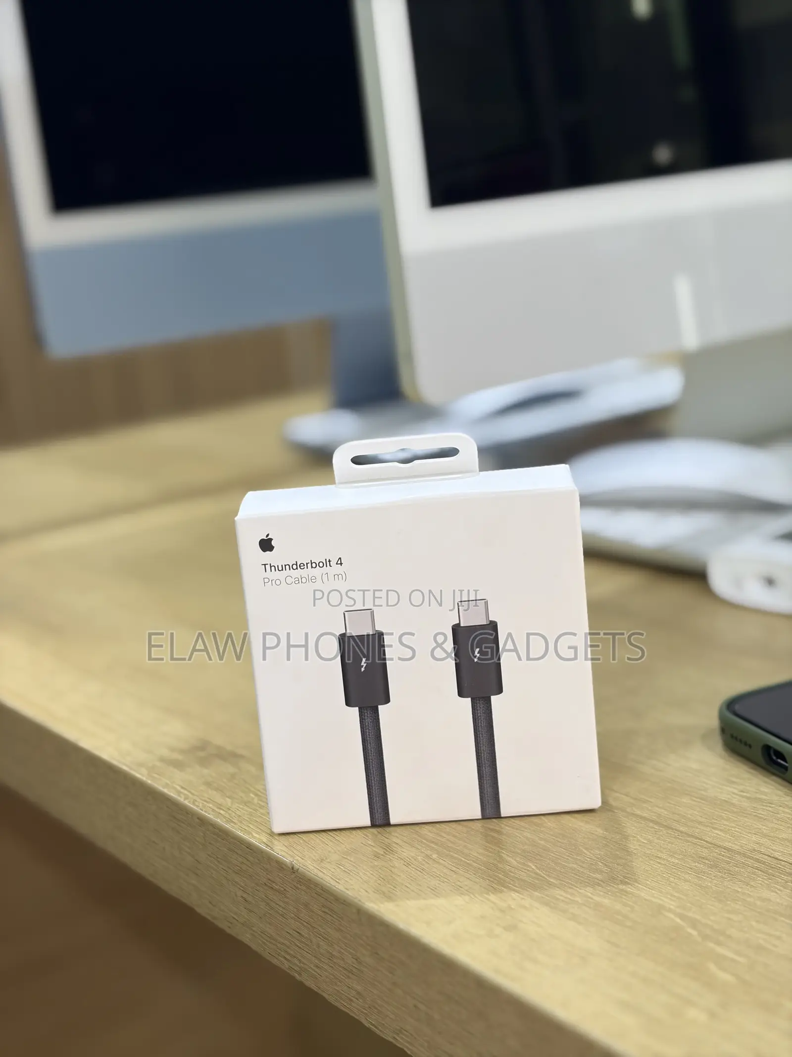 Thunderbolt 4 Pro Cable 1m