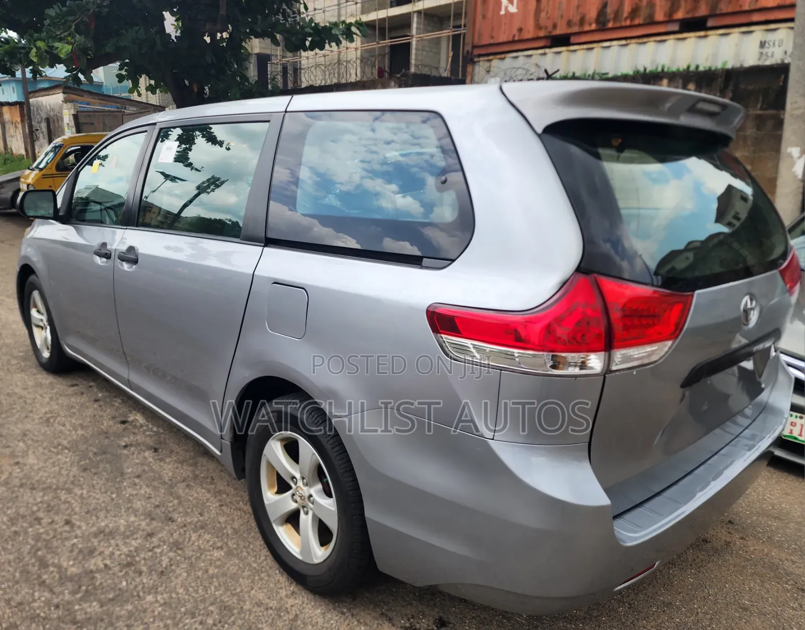 Toyota Sienna 2012 Gray