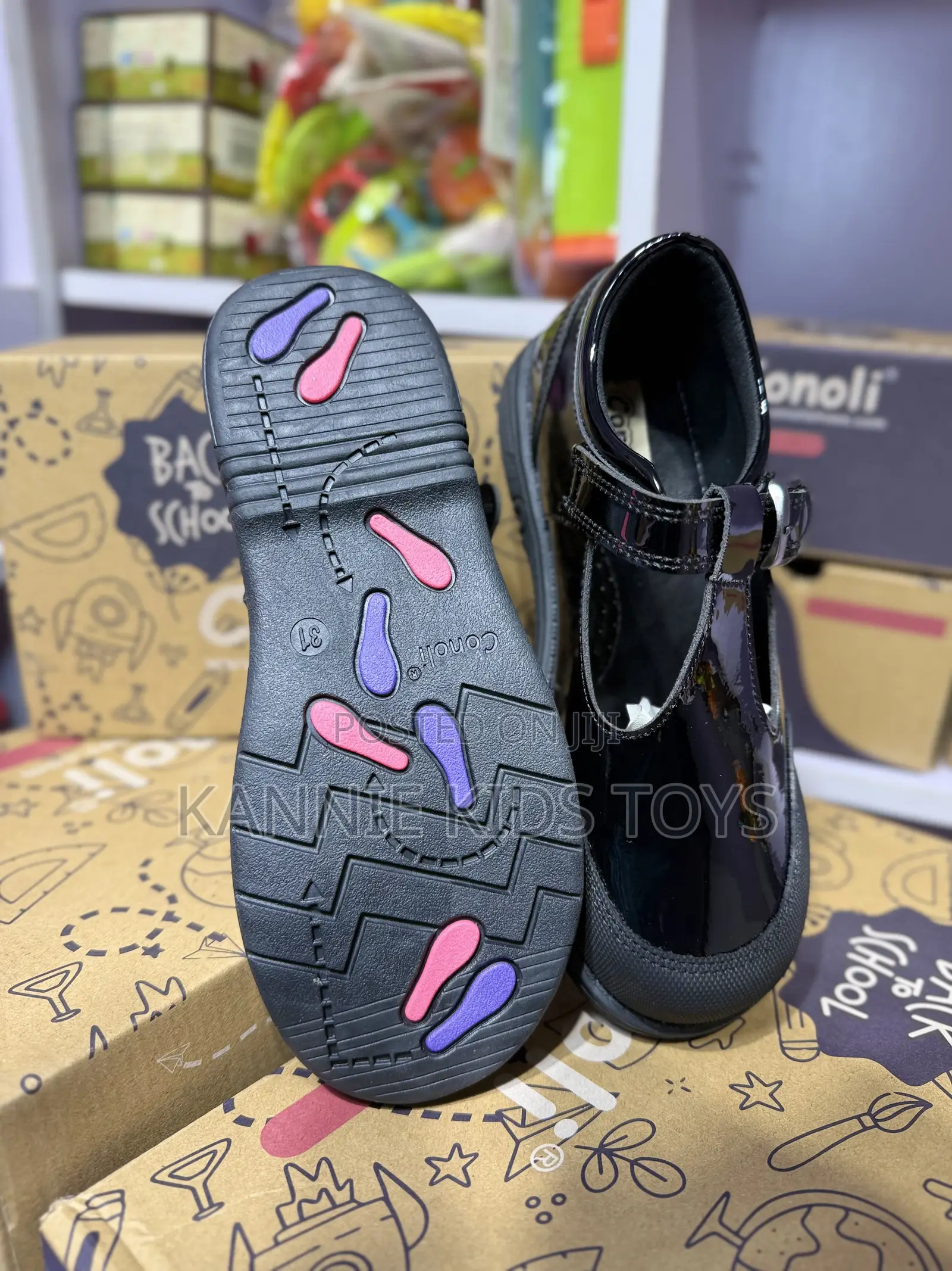Girls Shoe 1