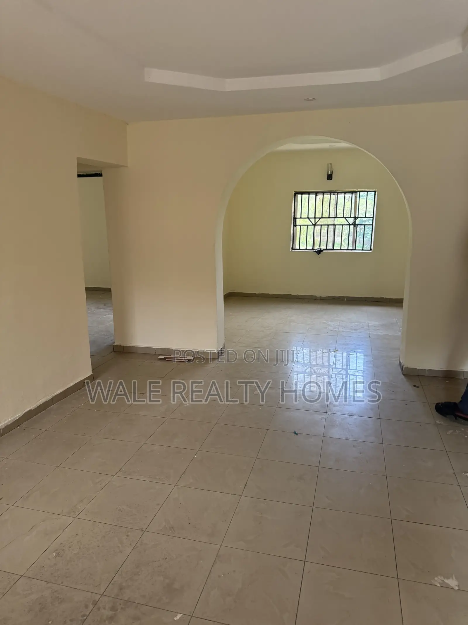 3bdrm Block of Flats in Wuse for rent