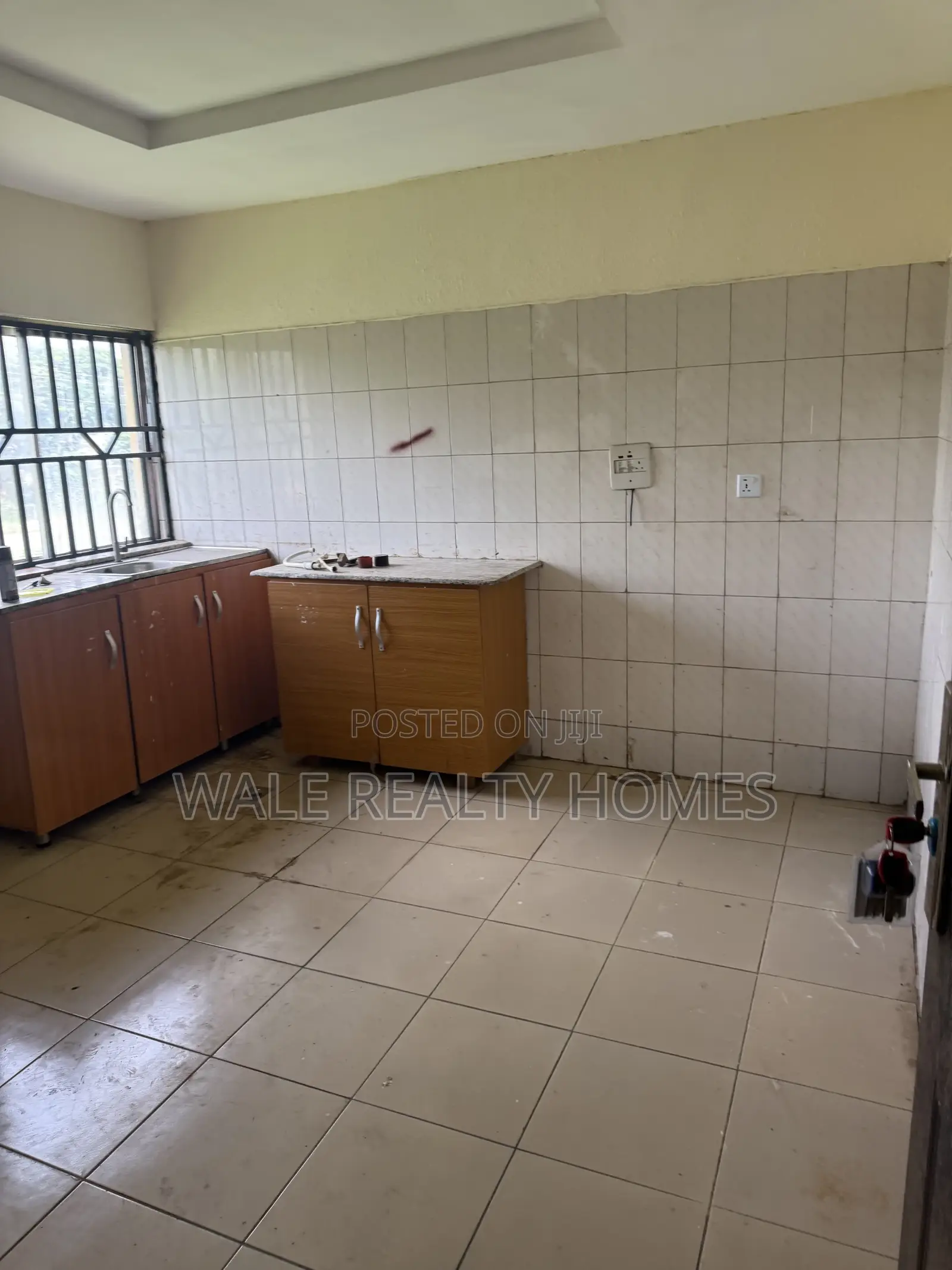3bdrm Block of Flats in Wuse for rent
