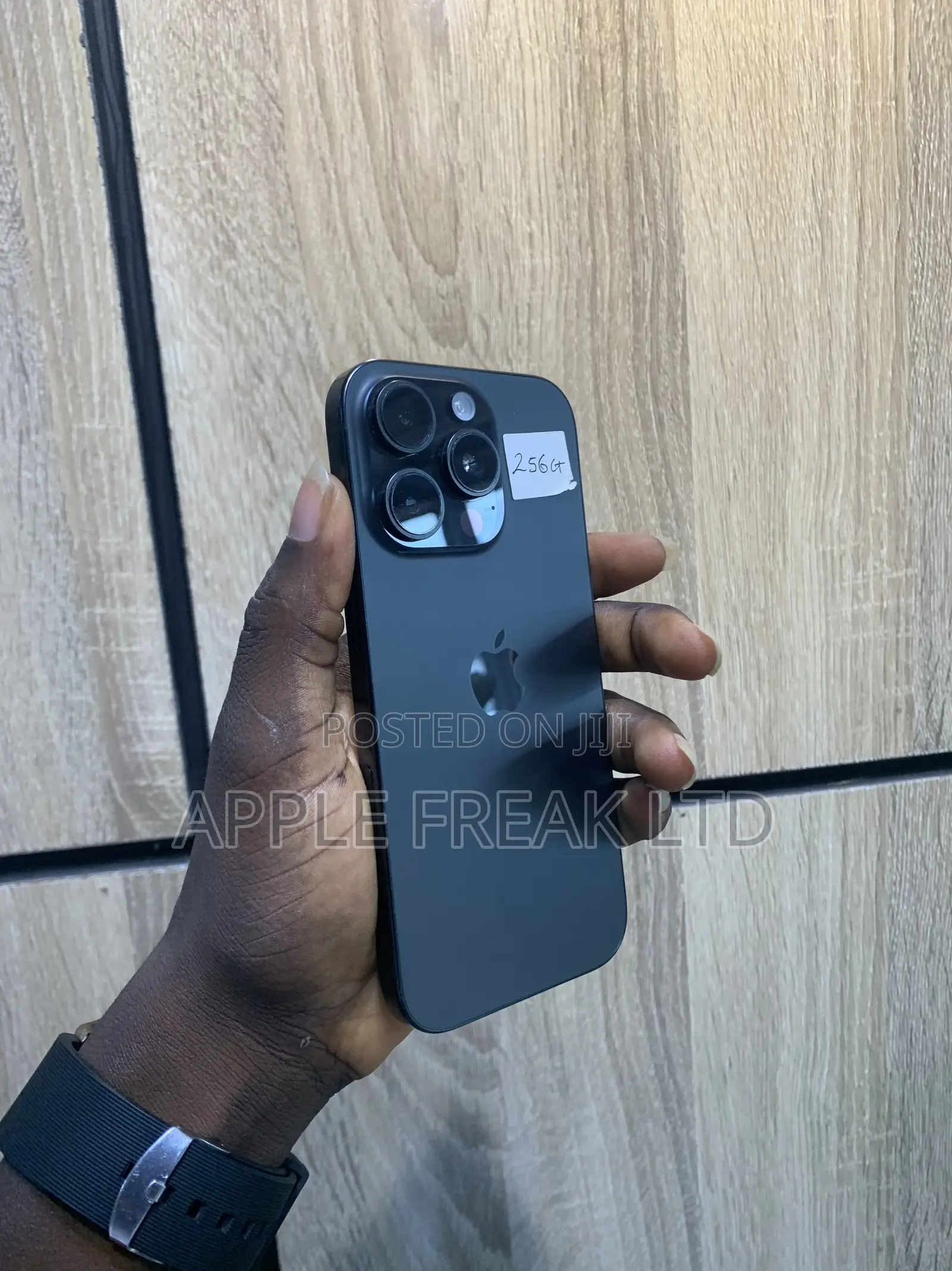 Apple iPhone 16 Pro 256 GB Black