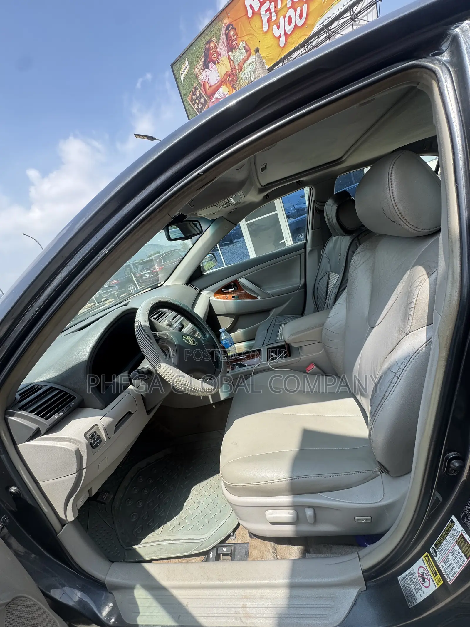 Toyota Camry XLE V6 4dr Sedan (3.5L 6cyl 6AM) 2008 Gray