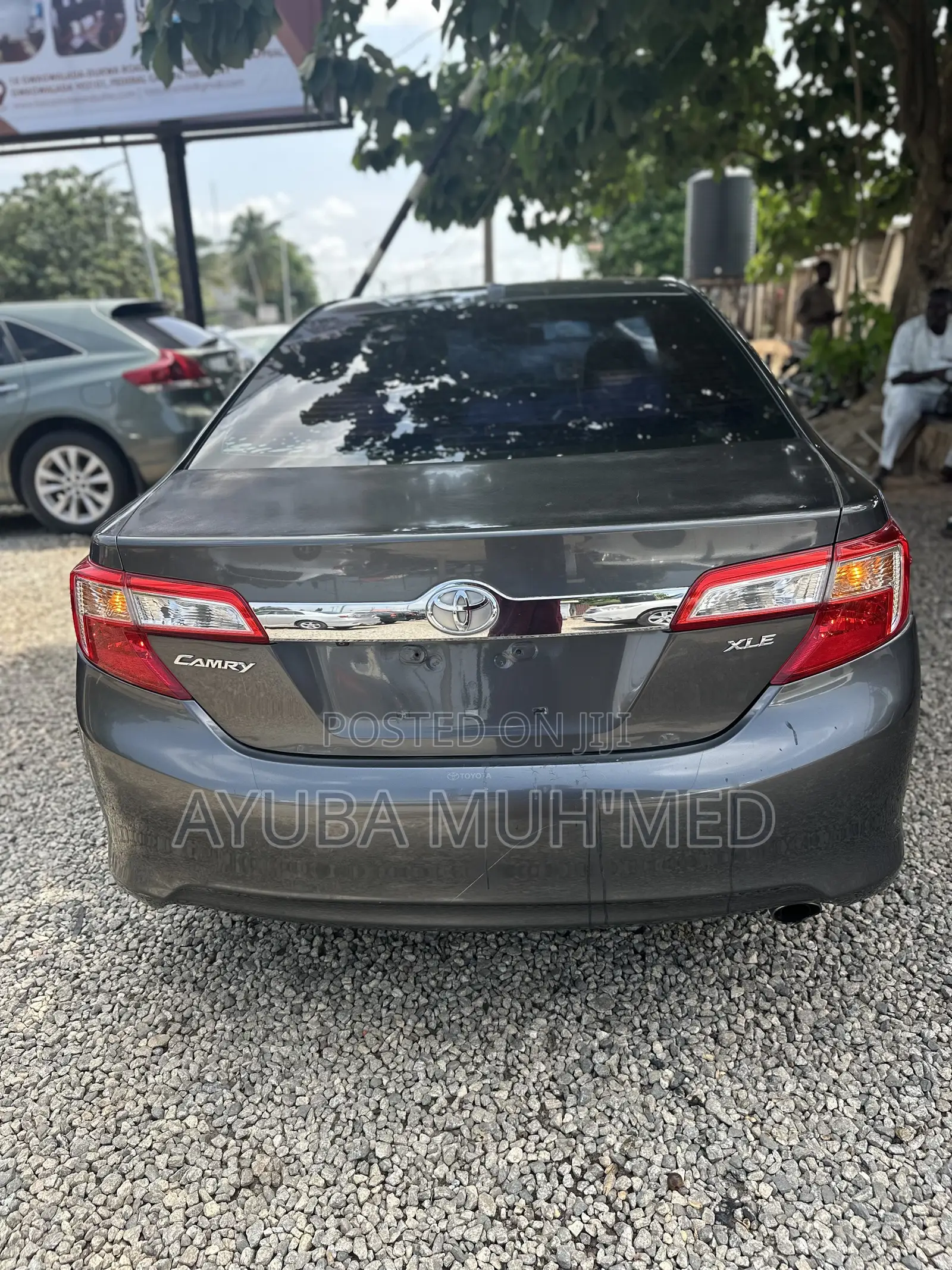 Toyota Camry XLE 4dr Sedan (2.5L 4cyl 6A) 2013 Gray