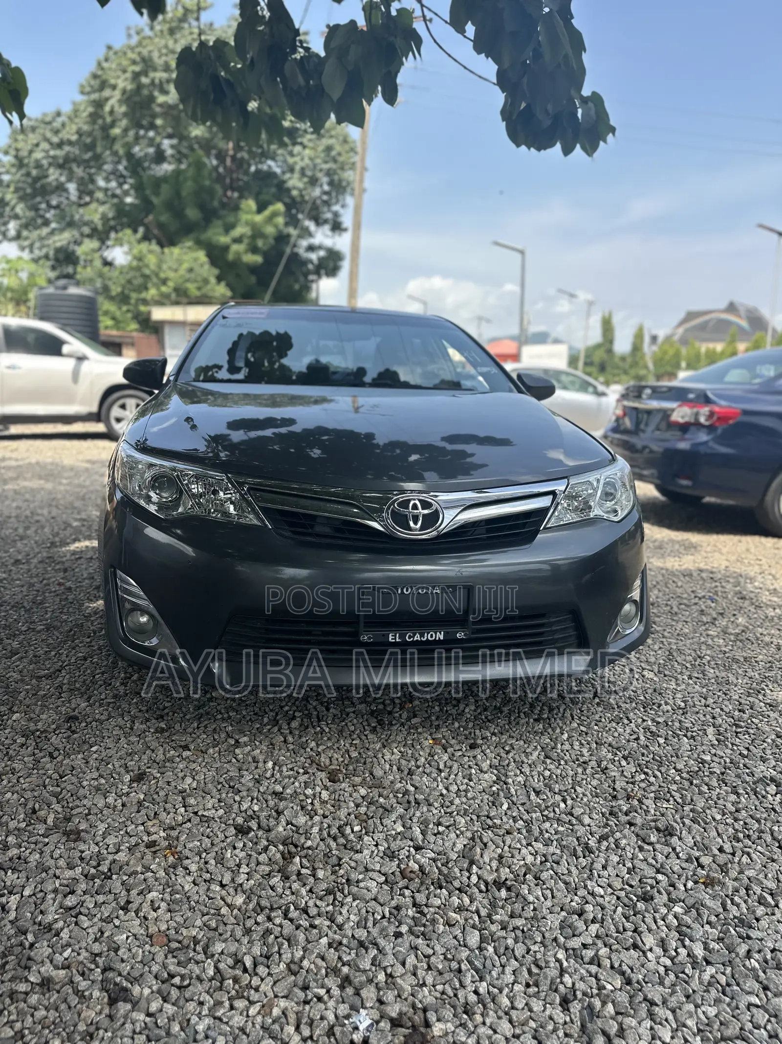Toyota Camry XLE 4dr Sedan (2.5L 4cyl 6A) 2013 Gray