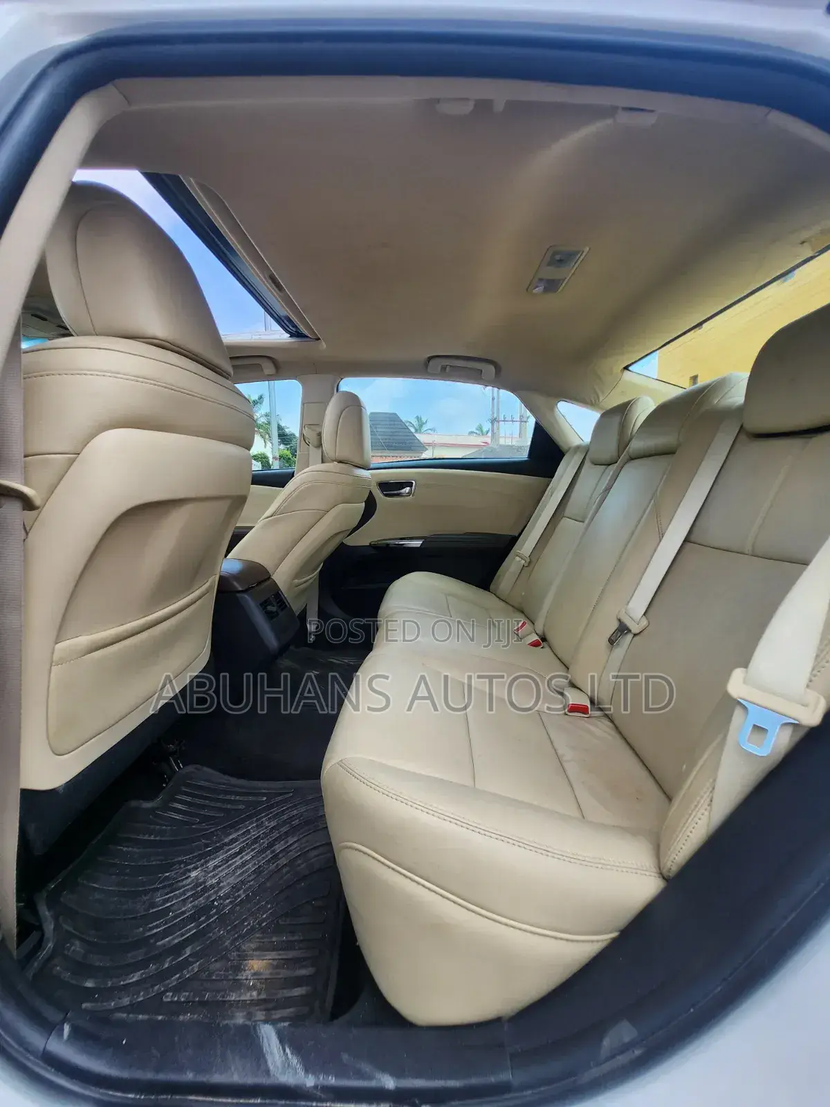 Toyota Avalon 2015 White