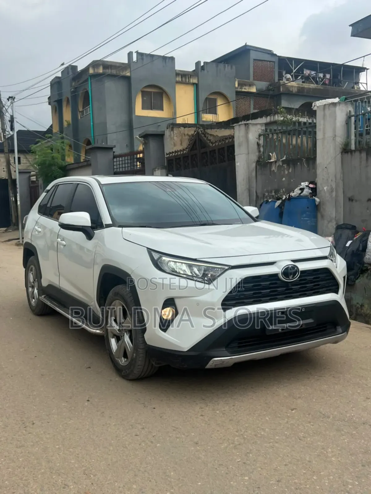 Toyota RAV4 Limited 2022 White
