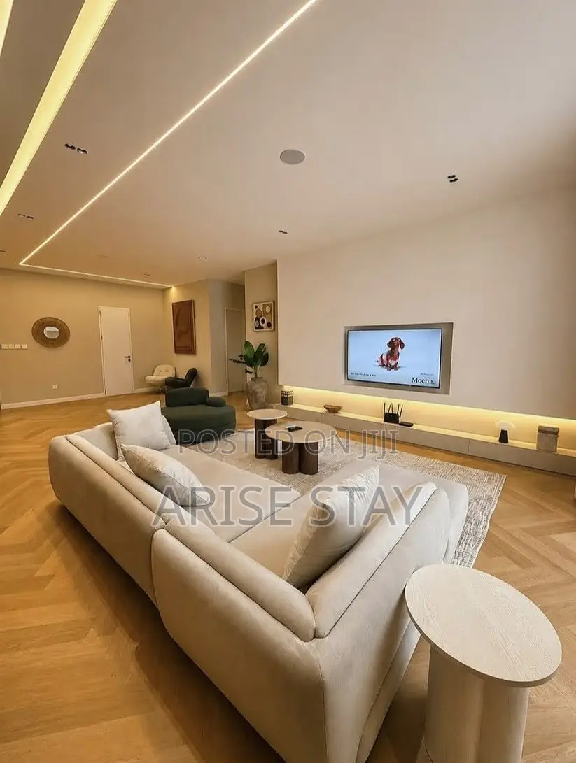 New 2-Bedroom Shortlet Apartment With Rooftop Pool | Lekki Phase 1