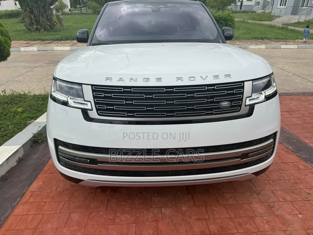 New Land Rover Range Rover Vogue 2023 White