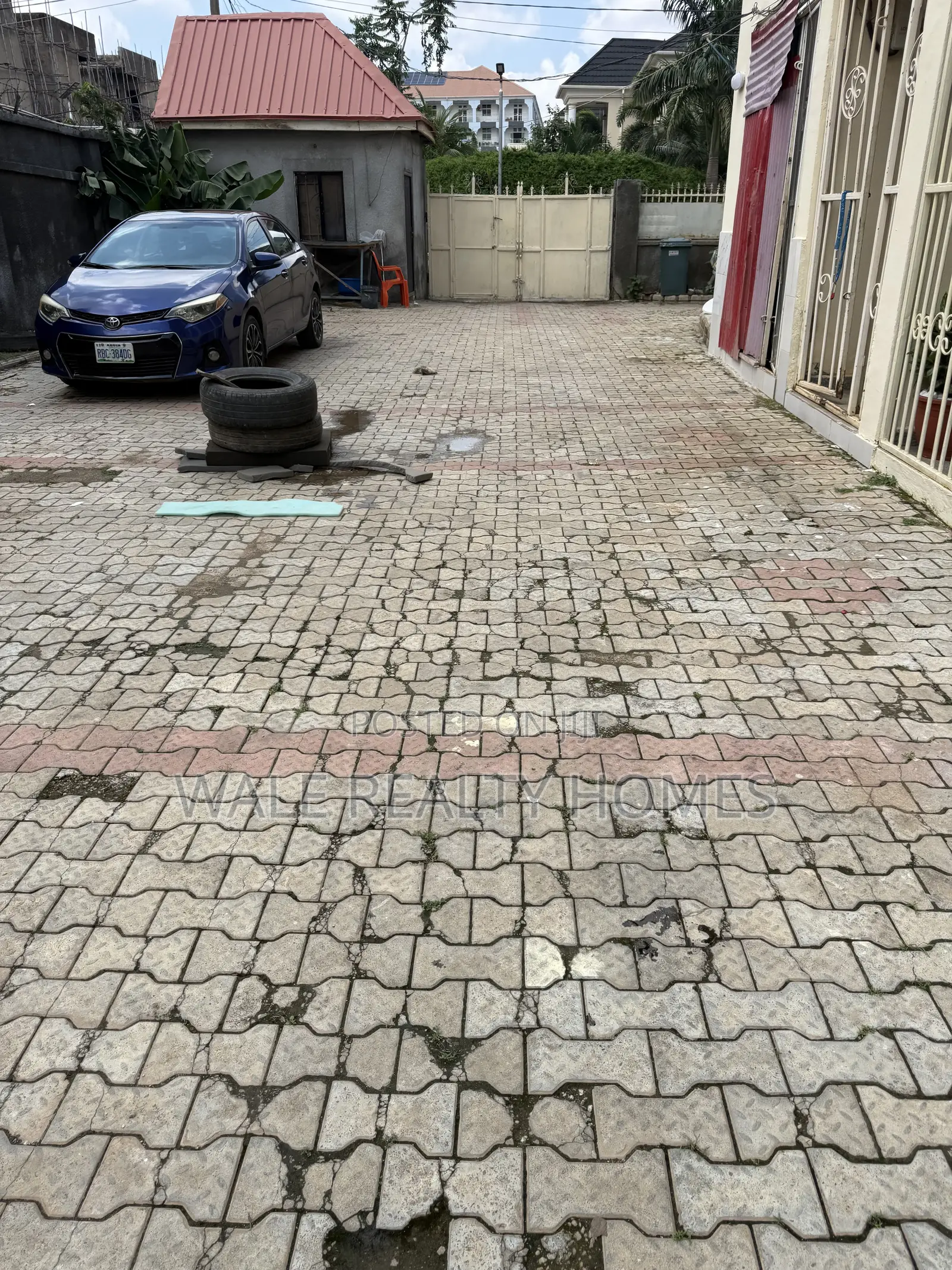 3bdrm Bungalow in Nextcashandcarry, Jahi for rent