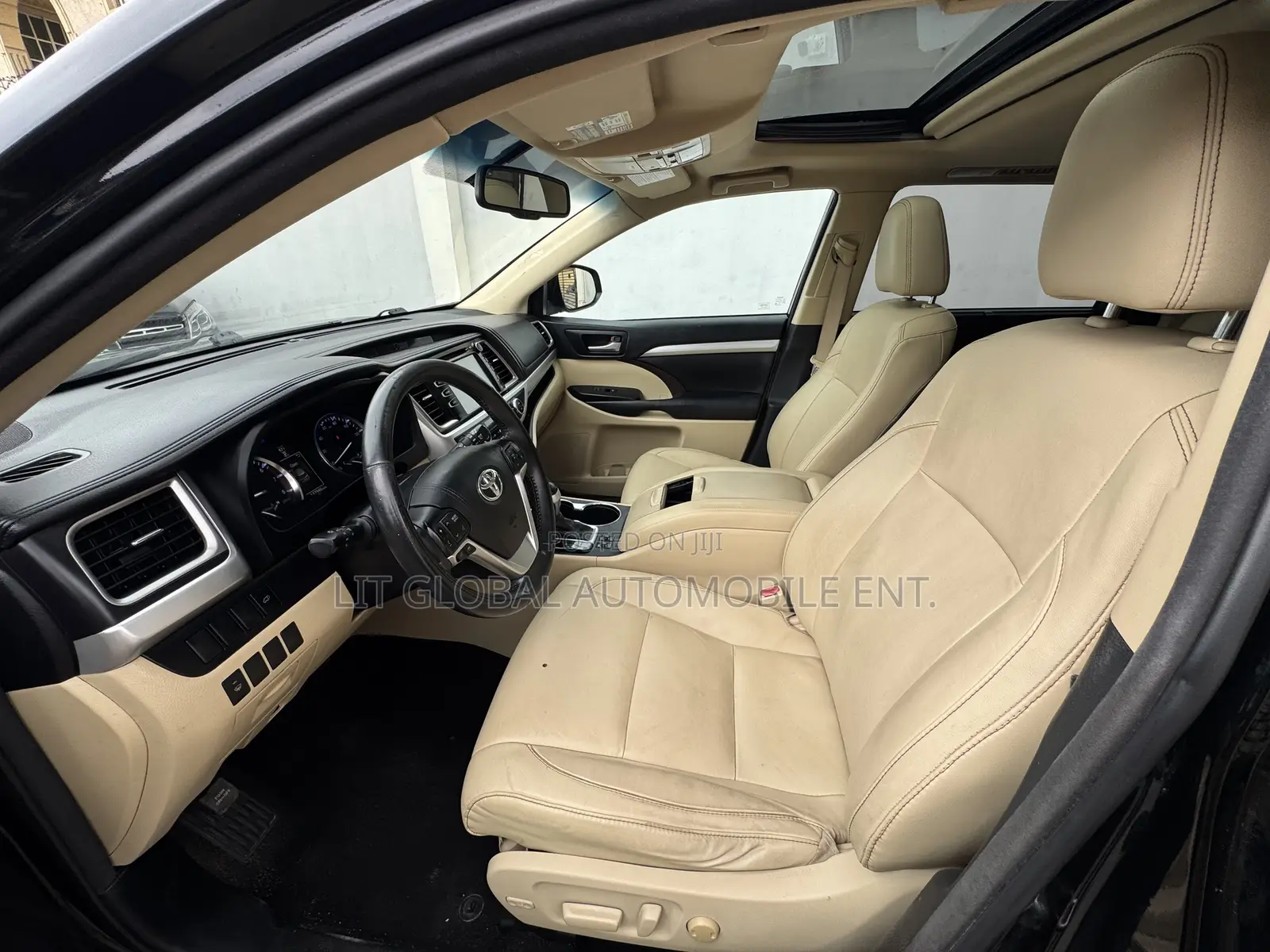 Toyota Highlander XLE V6 4x2 (3.5L 6cyl 6A) 2016 Black