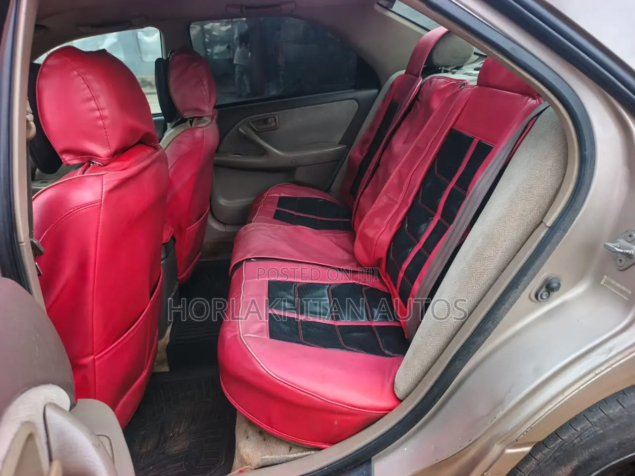 Toyota Camry LE 4dr Sedan (2.4L 4cyl 5M) 2002 Gold