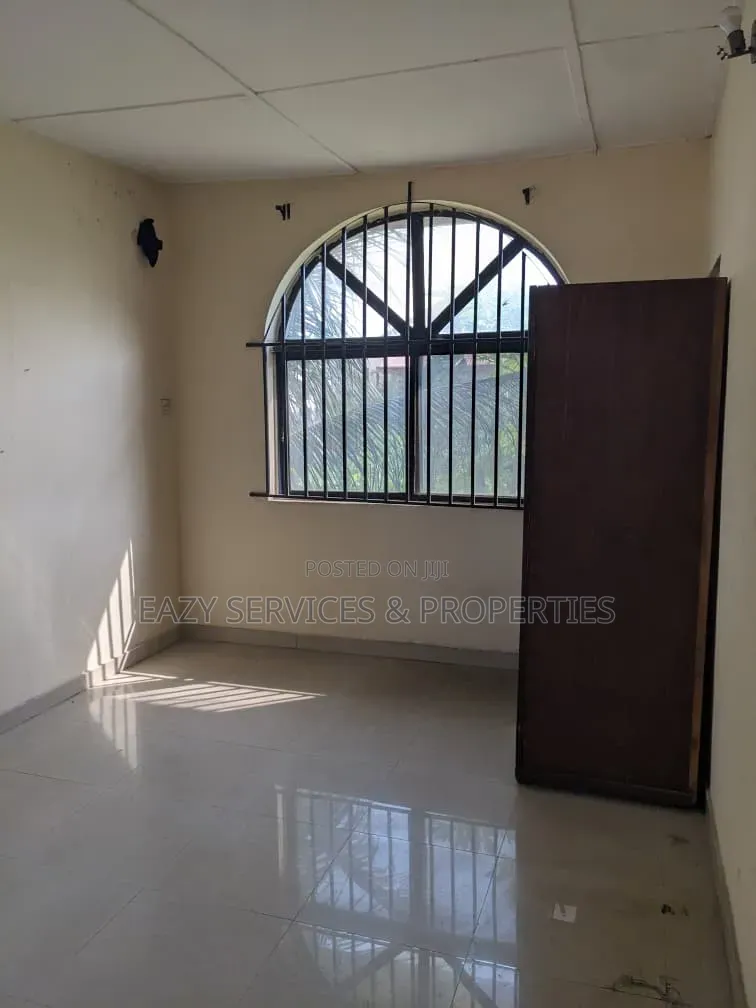 1bdrm Shared Apartment in Secured Environment, Agungi for rent
