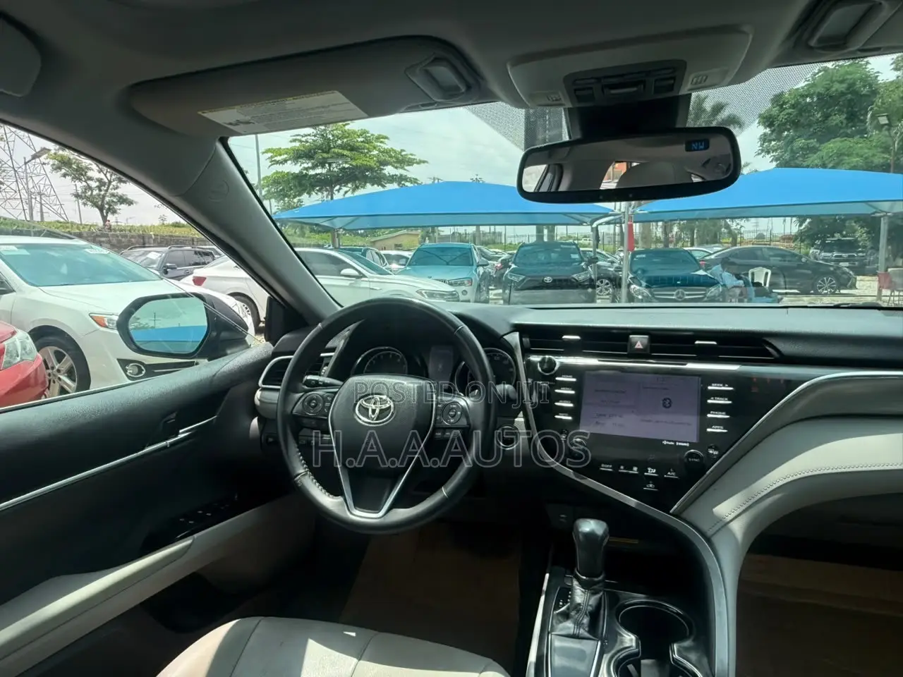 Toyota Camry SE FWD (2.5L 4cyl 8AM) 2018 Black