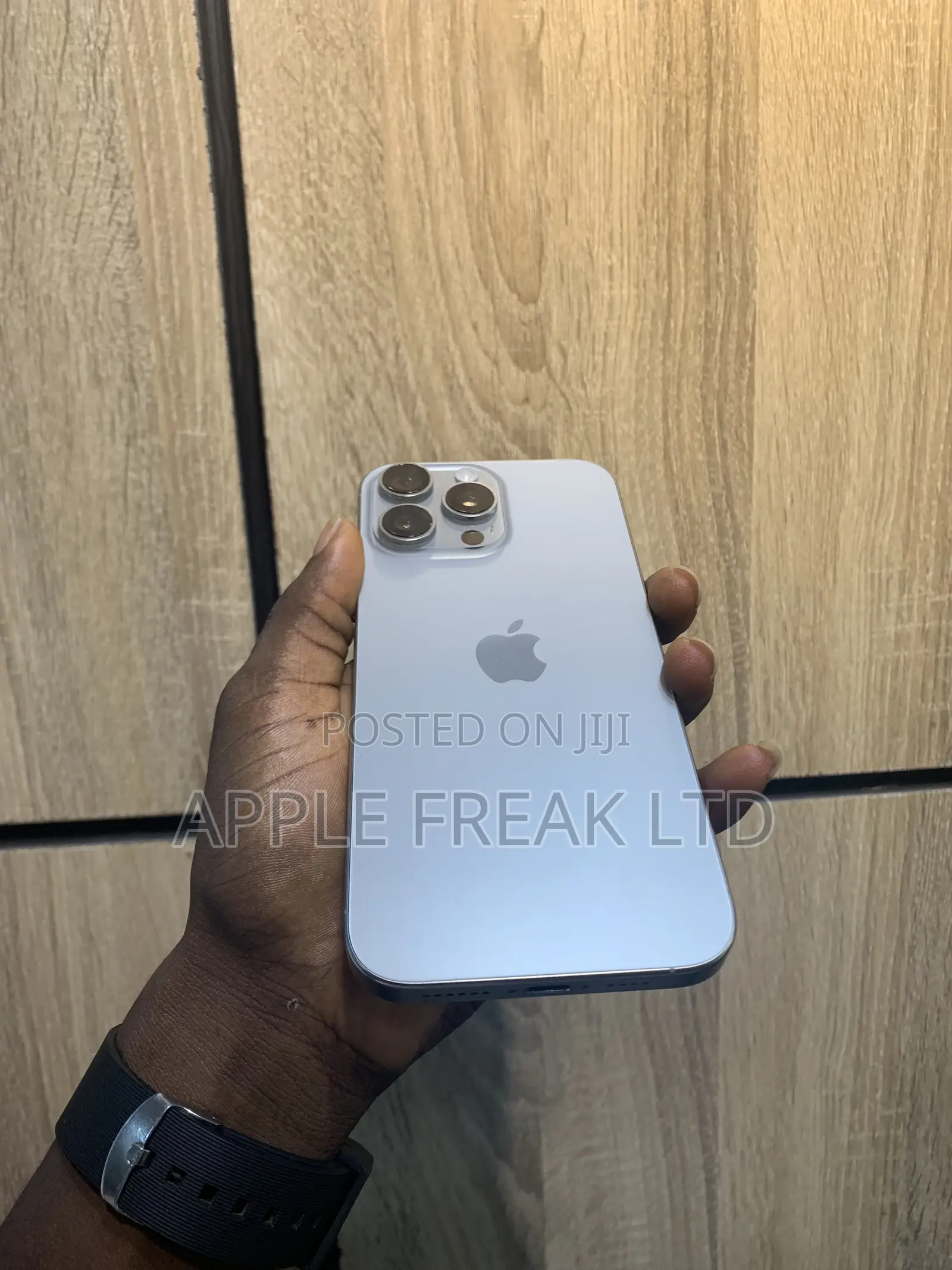 Apple iPhone 16 Pro Max 256 GB Gold