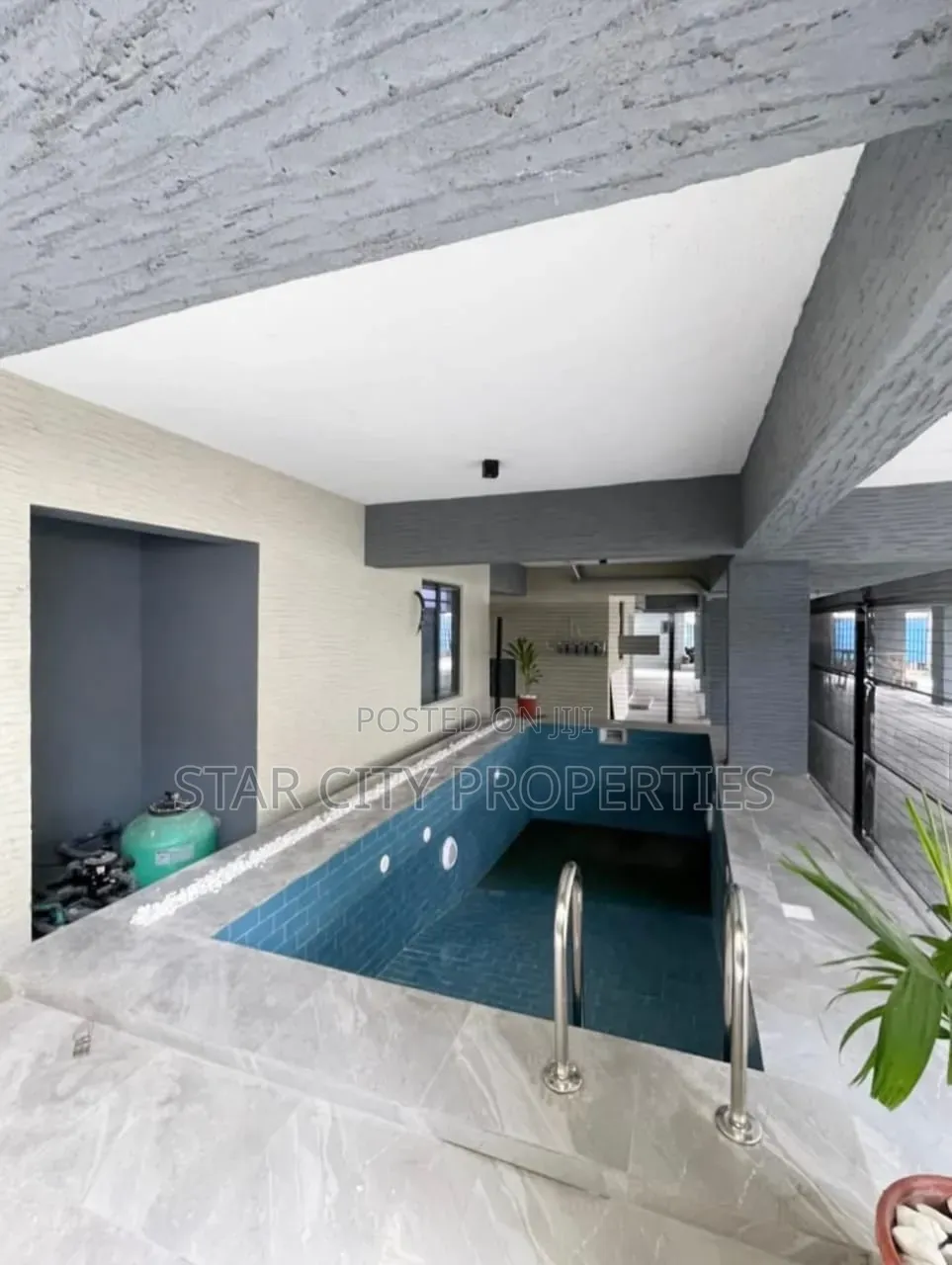 2bdrm Apartment in Ikate Lagos for sale