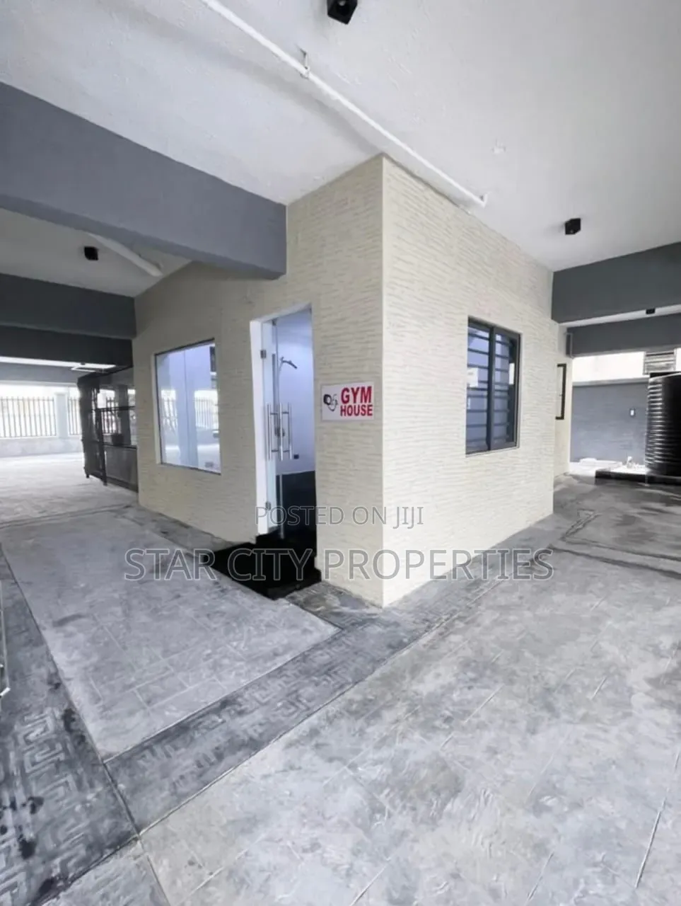2bdrm Apartment in Ikate Lagos for sale